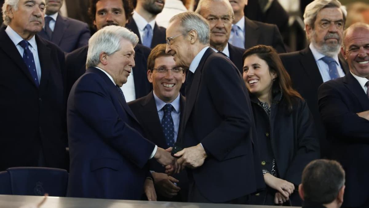 Los tres dardos de Florentino al Atlético: "Se quedaron con el club y ahora lo han vendido..."