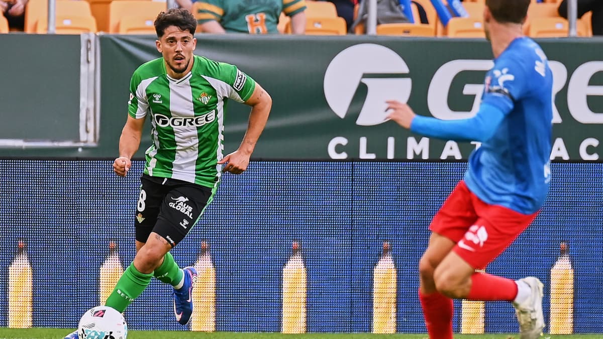 Fornals no lo olvida: "El Betis me rescató en un momento de oscuridad"