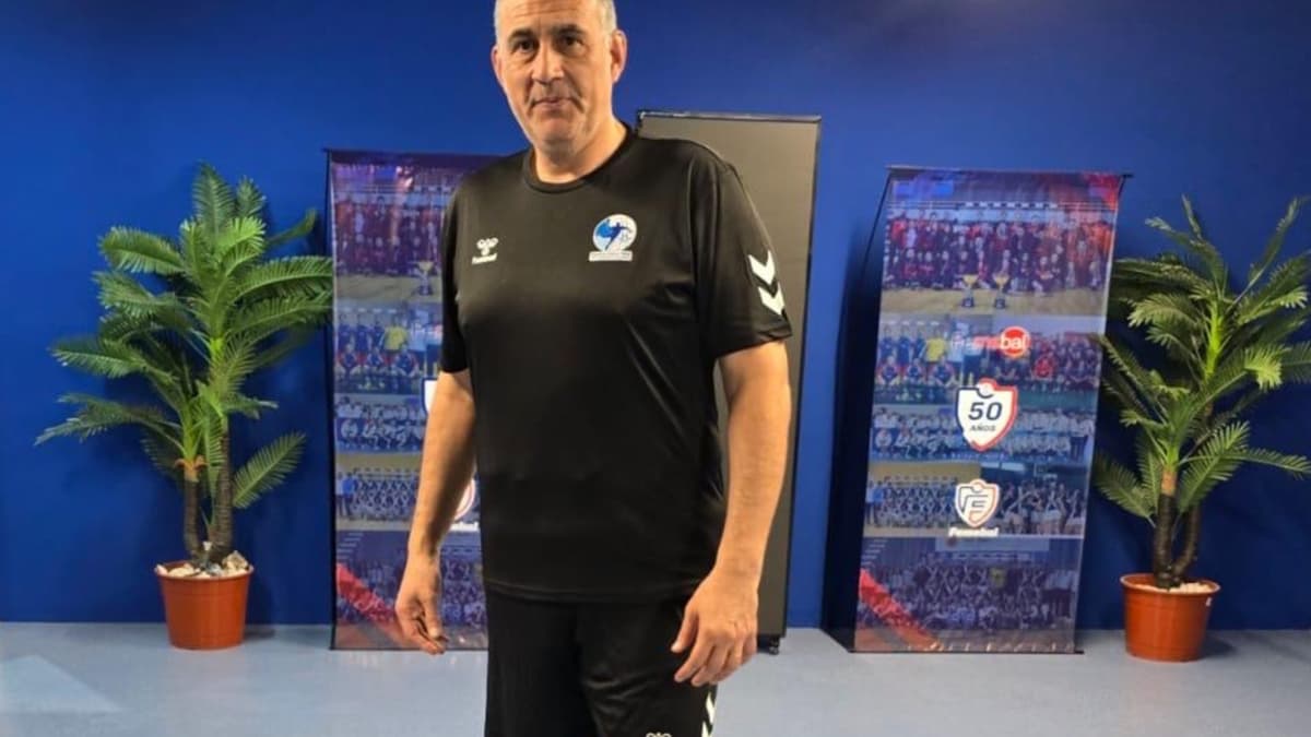 David Pisonero busca un milagro mundialista ante los 'Hispanos' lejos de la 'tierra prometida'