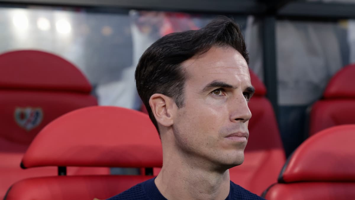 Iñigo PĂ©rez: "Me encantarĂa que hubiese pantallas para la final y que Vallecas se echase a las calles"