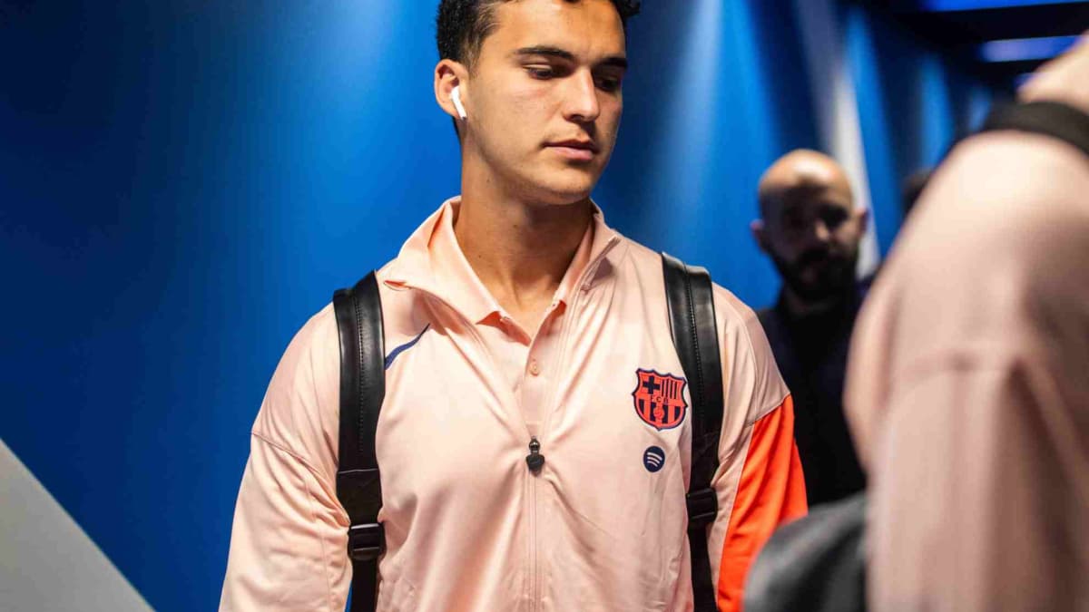 El central zurdo que da un respiro al Barça, a Flick y a Deco