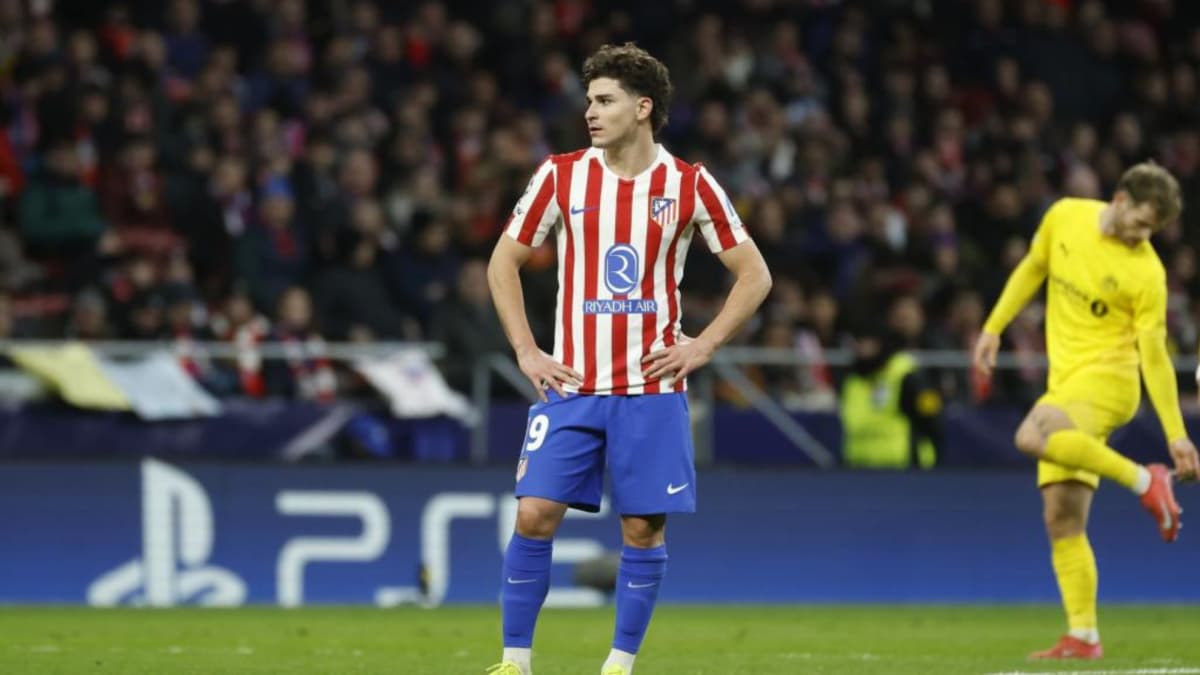 "De Julián y una negociación que niegan todos"