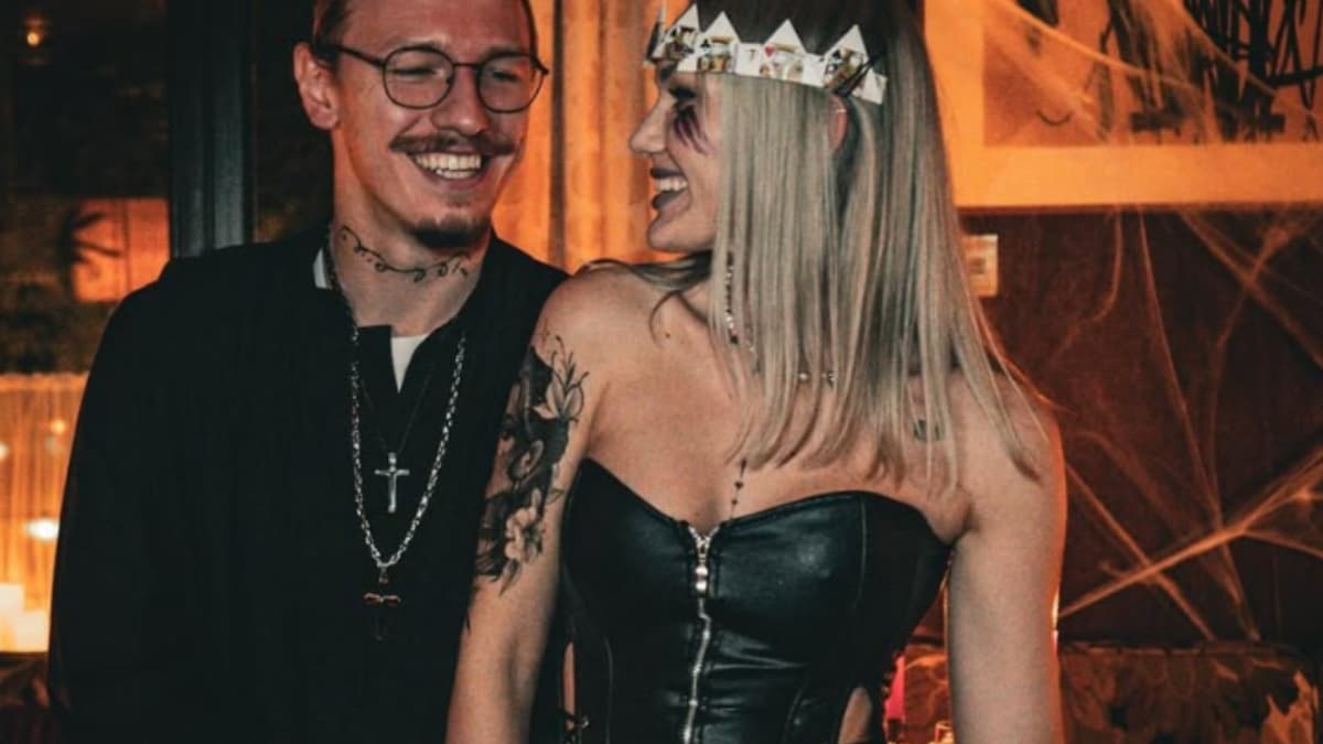 La sorprendente promesa de una actriz para adultos a Safonov y la imperdible respuesta de su mujer: "No tiene ni idea"