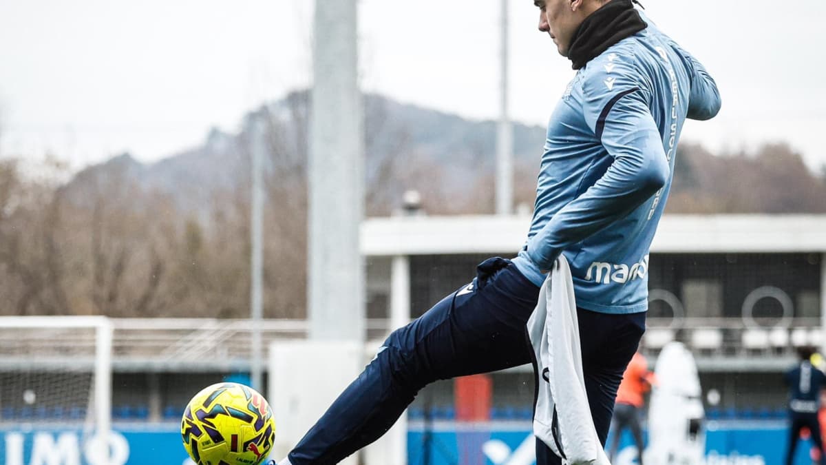 Barrenetxea sufre una lesión muscular que le deja sin Mundial