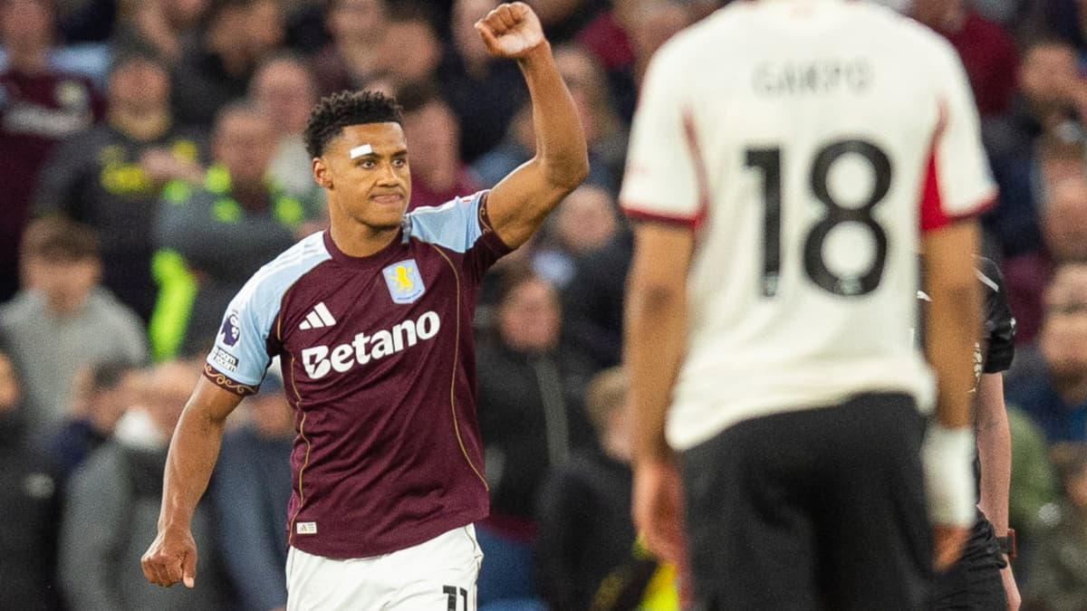 El Aston Villa vapulea al Liverpool y Emery vuelve a lo grande a la Champions League