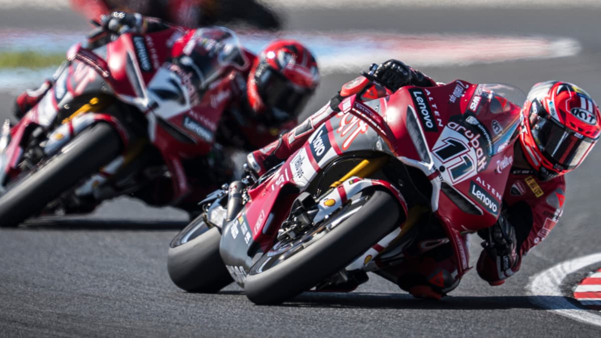 Bulega sofoca la rebelión de Lecuona en Most