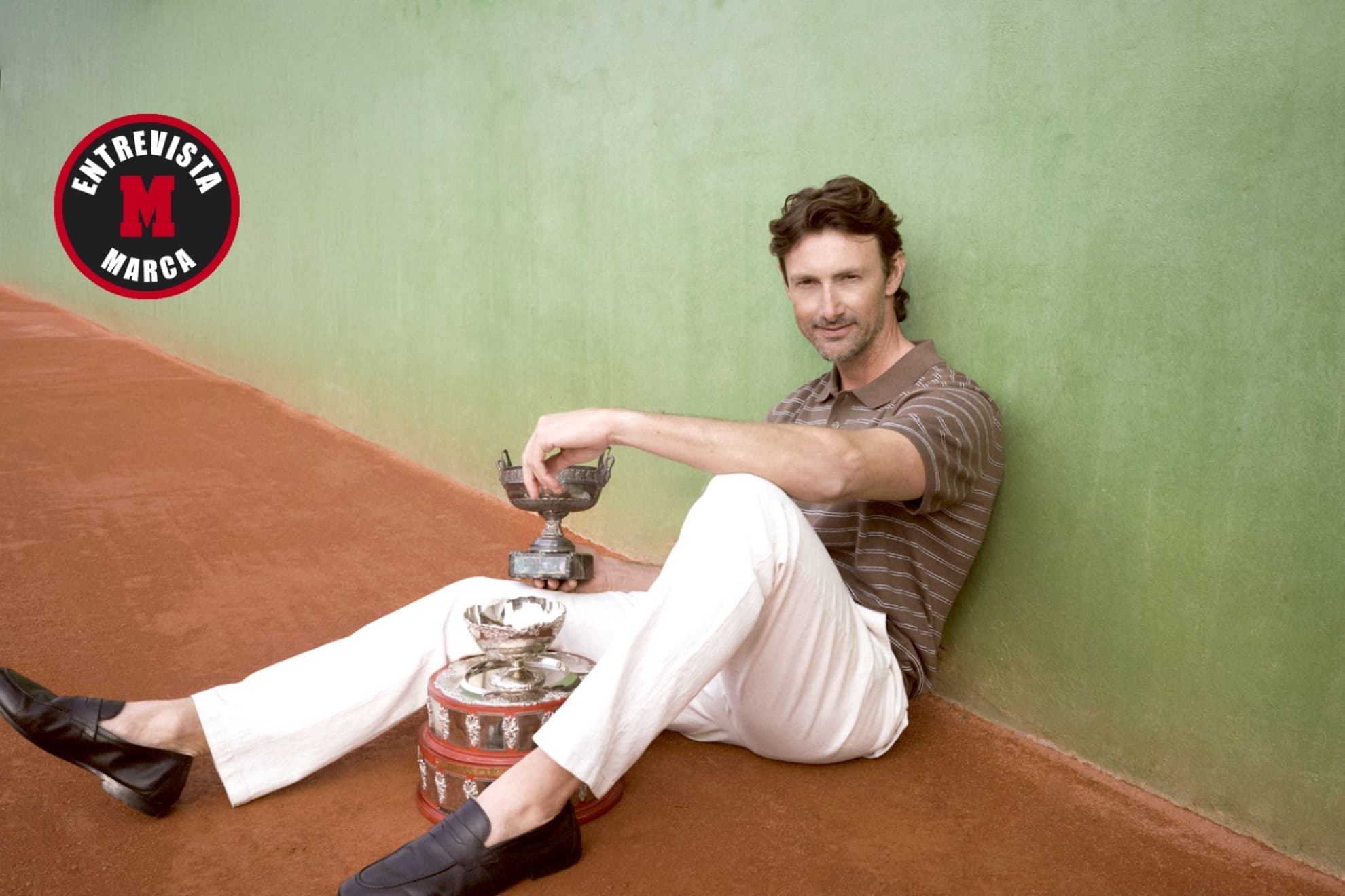 Ferrero posa para Pedro del Hierro.