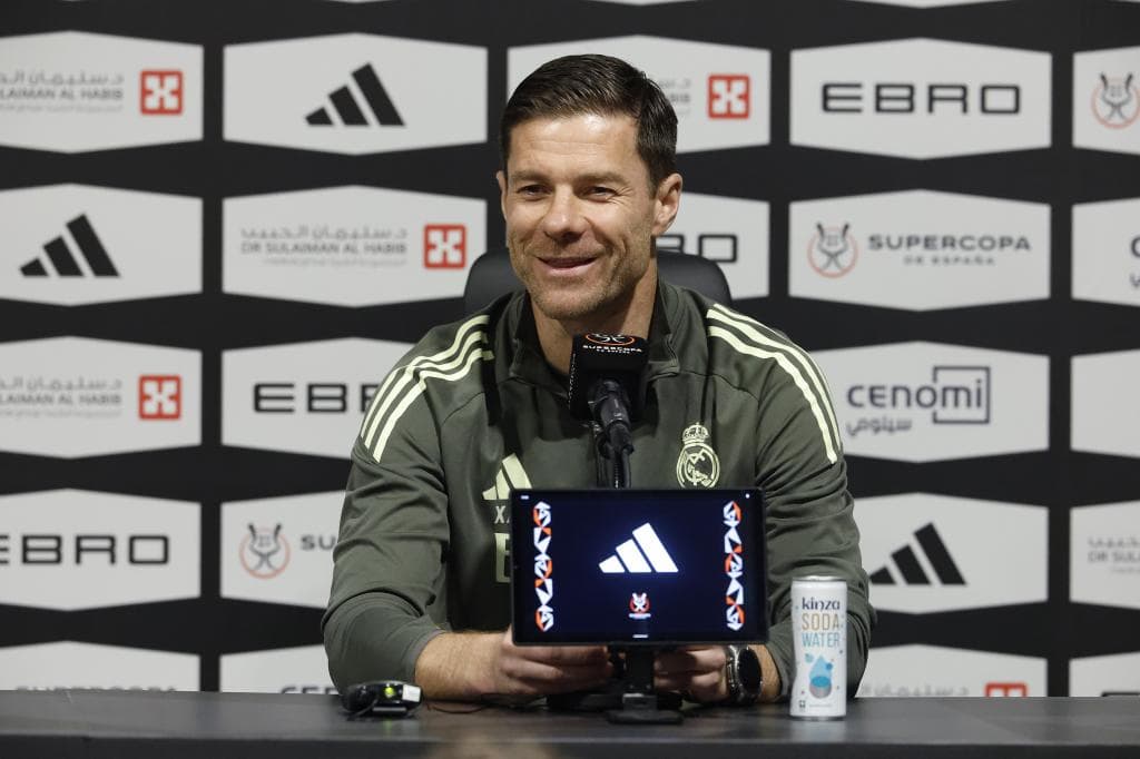 Xabi Alonso en la previa de su último partido dirigiendo al Madrid.