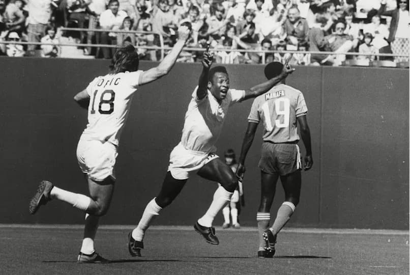Pelé — 12 Goals