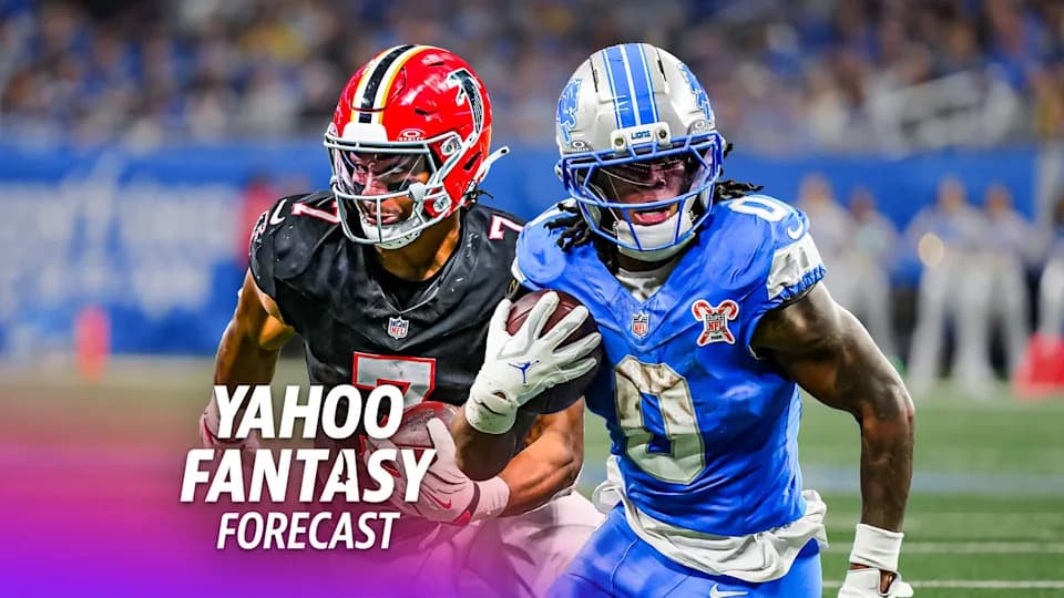 With the Draft firmly the rear view mirror most rosters are essentially set for the season. So no better time for our first staff mock draft of the year. Our staff completed a 10 round, 10-team, half ppr, 1QB league format draft. Matt Harmon and Justin Boone breakdown their biggest takeaways from each round and share their most intriguing pick from every round.
