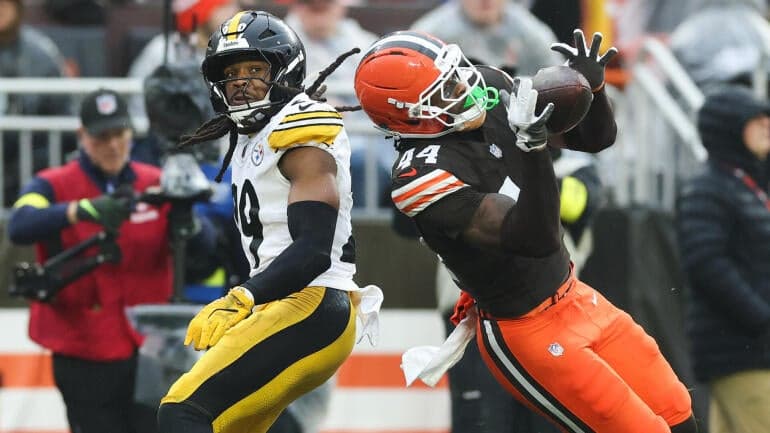 NFL: Pittsburgh Steelers at Cleveland Browns