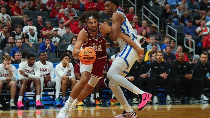 NCAA Men's Basketball Tournament - First Round - St. Louis