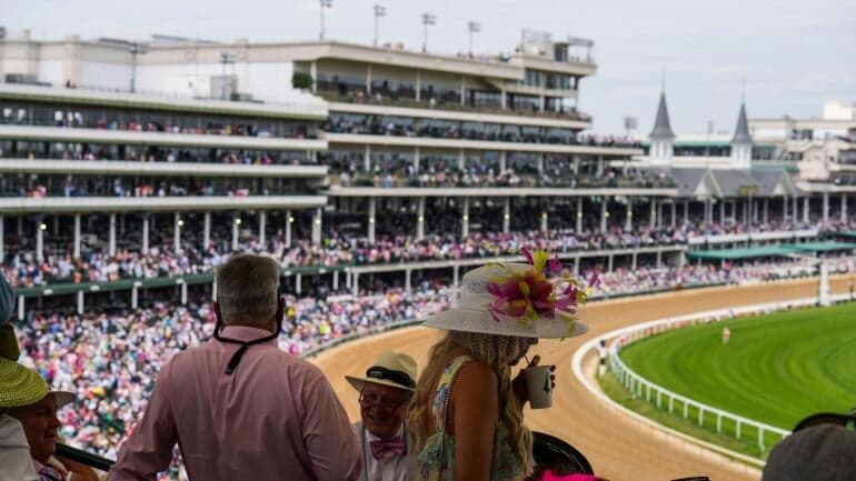 churchill-downs-kentucky-derby