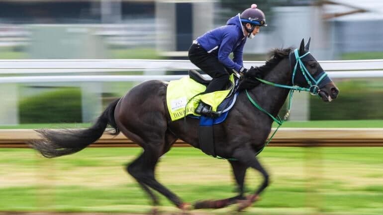 kentucky-derby-horse-racing