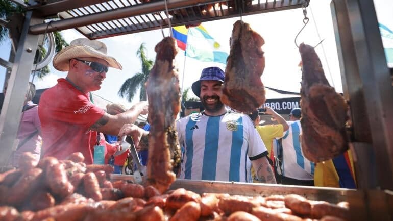 world-cup-tailgating.jpg